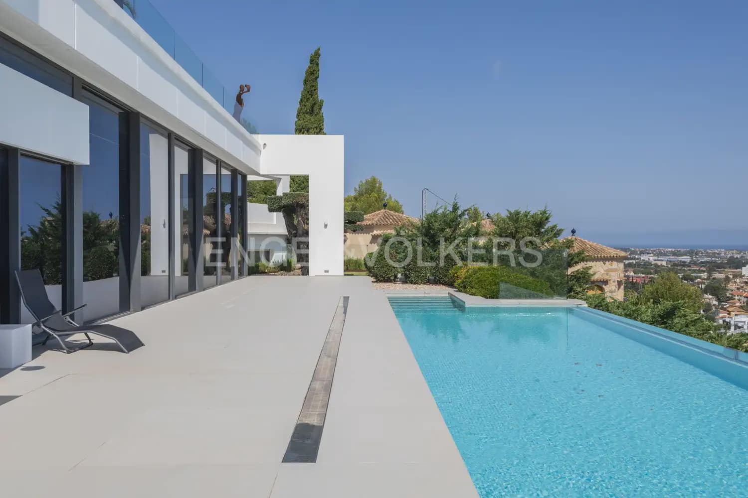 4 sypialnia Willa do wynajęcia w Denia z basenem garażem - 12 000 € (Ref: 9961040)