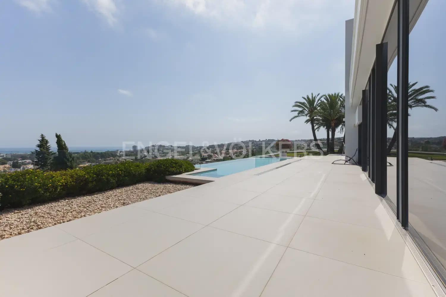 4 sypialnia Willa do wynajęcia w Denia z basenem garażem - 12 000 € (Ref: 9961040)