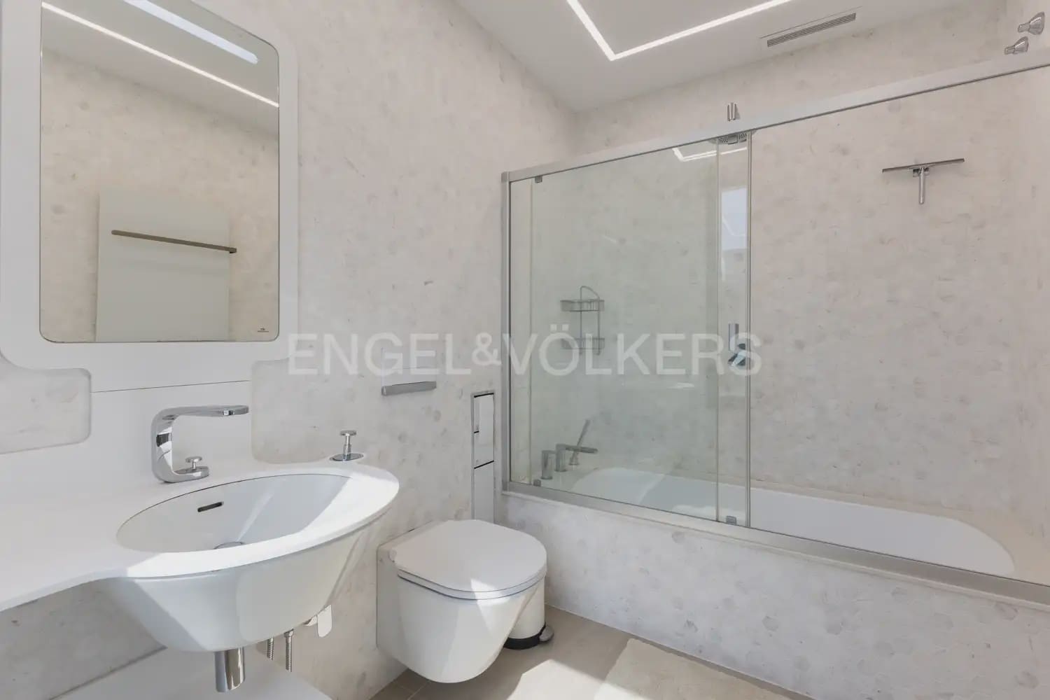 4 sypialnia Willa do wynajęcia w Denia z basenem garażem - 12 000 € (Ref: 9961040)
