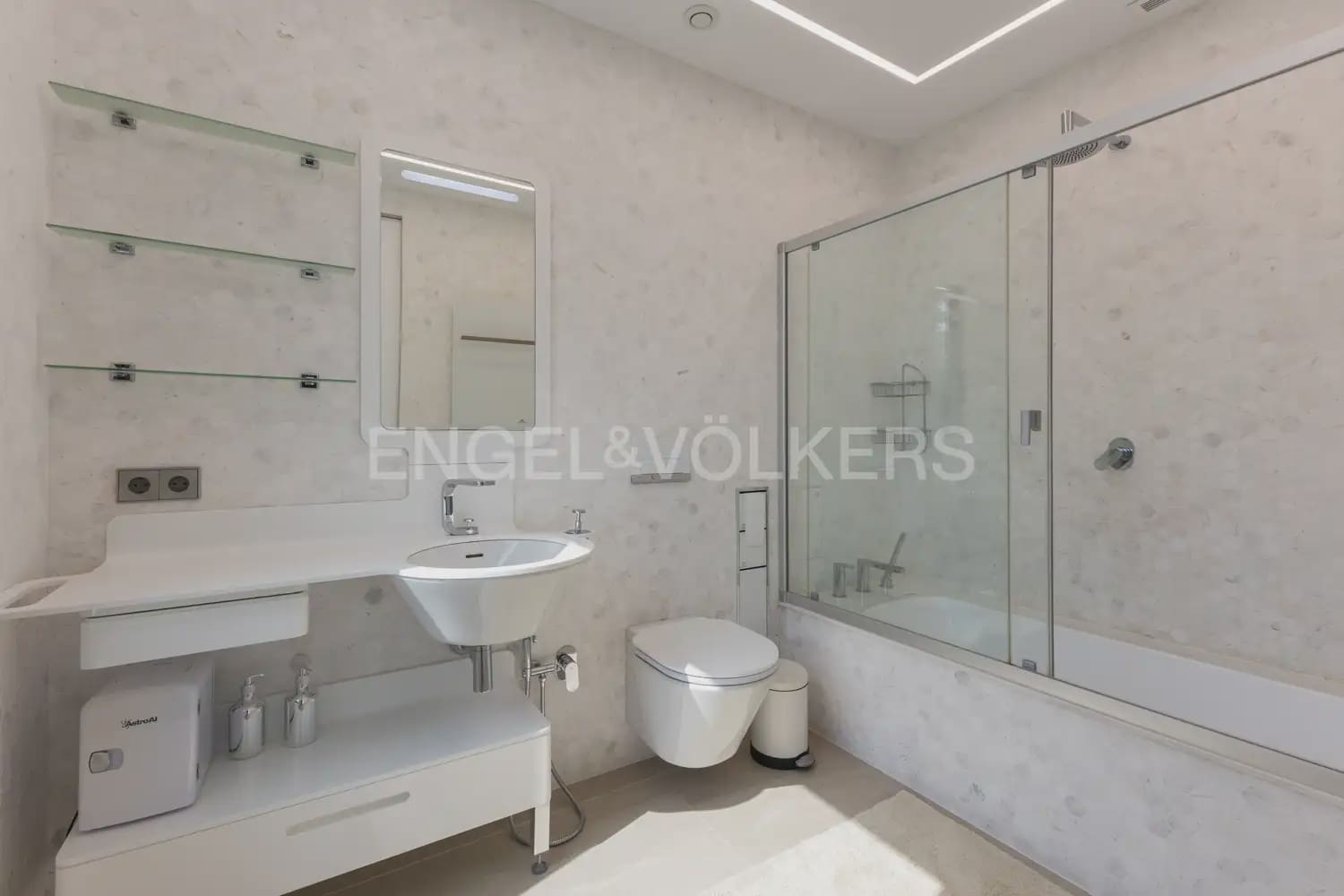 4 sypialnia Willa do wynajęcia w Denia z basenem garażem - 12 000 € (Ref: 9961040)