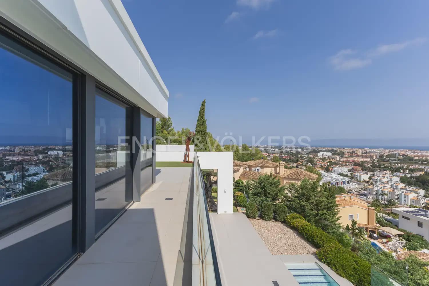 4 sypialnia Willa do wynajęcia w Denia z basenem garażem - 12 000 € (Ref: 9961040)