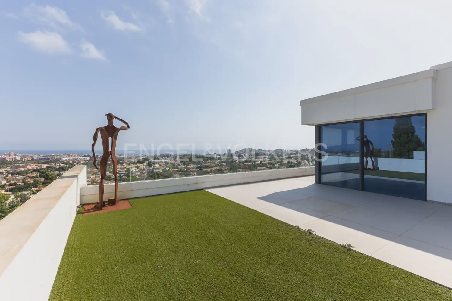 4 sypialnia Willa do wynajęcia w Denia z basenem garażem - 12 000 € (Ref: 9961040)