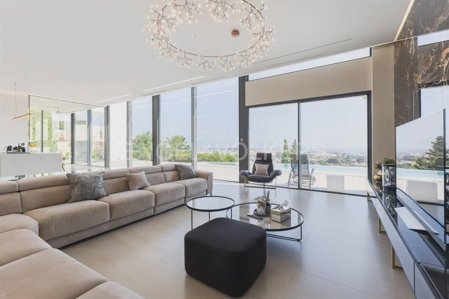 4 sypialnia Willa do wynajęcia w Denia z basenem garażem - 12 000 € (Ref: 9961040)