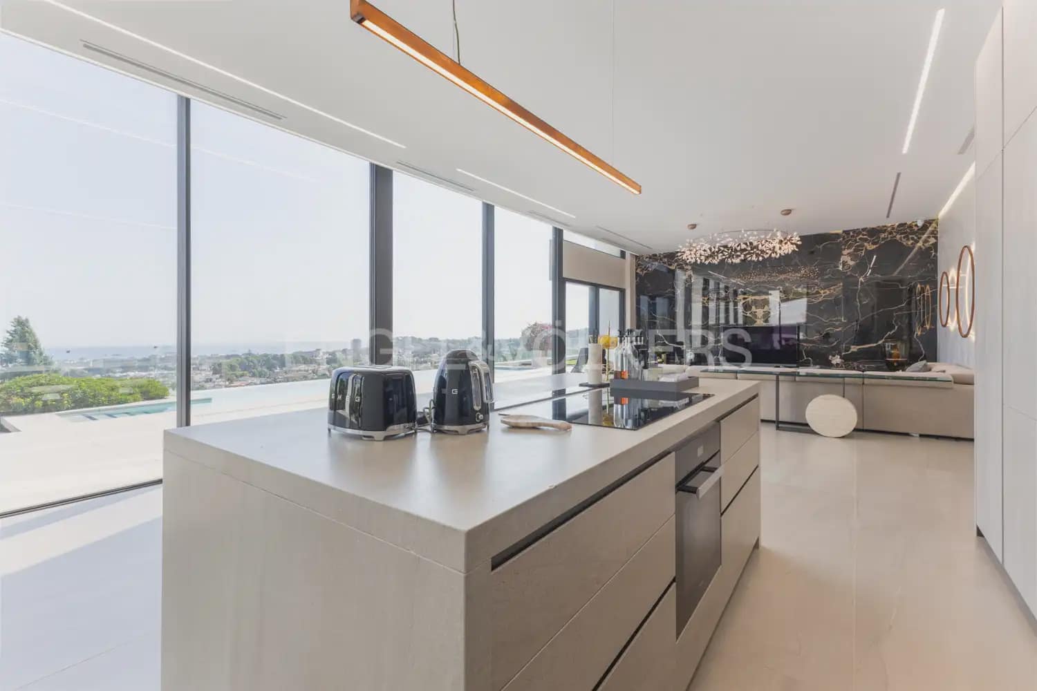 4 sypialnia Willa do wynajęcia w Denia z basenem garażem - 12 000 € (Ref: 9961040)