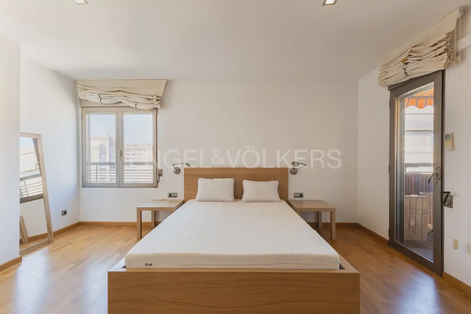 2 makuuhuone Asunto vuokrattavana paikassa Valencia kaupunki mukana 
autotalli - 1 900 € (Ref: 9961244)