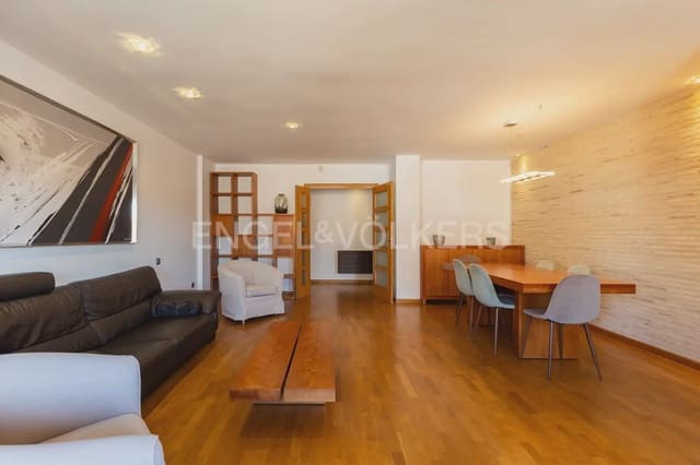 2 makuuhuone Asunto vuokrattavana paikassa Mestalla, Valencia kaupunki mukana 
autotalli - 1 900 € (Ref: 9961244)