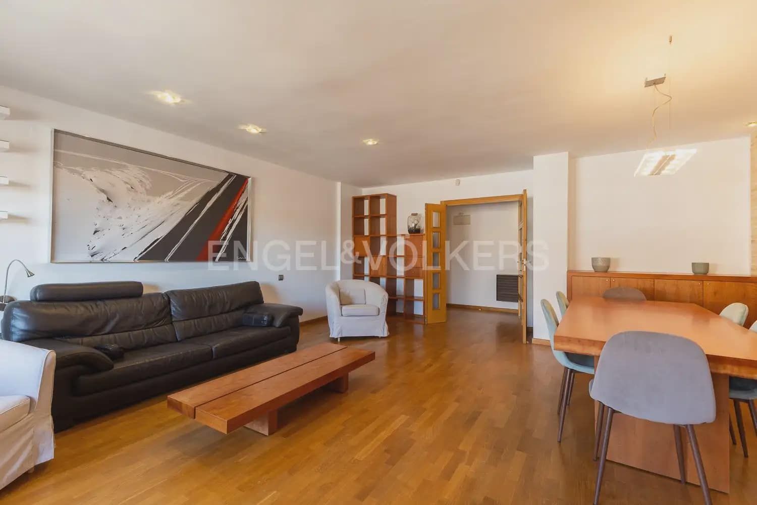2 makuuhuone Asunto vuokrattavana paikassa Valencia kaupunki mukana 
autotalli - 1 900 € (Ref: 9961244)