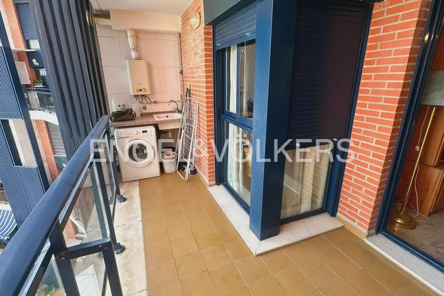Appartement de 1 chambre à louer à Valence ville avec piscine garage - 1 500 € (Ref: 9961245)