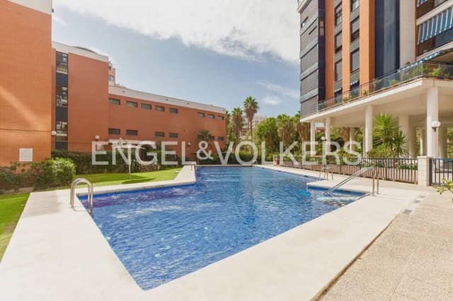 1 sovrum Lägenhet att hyra i Sant Pau, Valencia stad med pool garage - 1 500 € (Ref: 9961245)