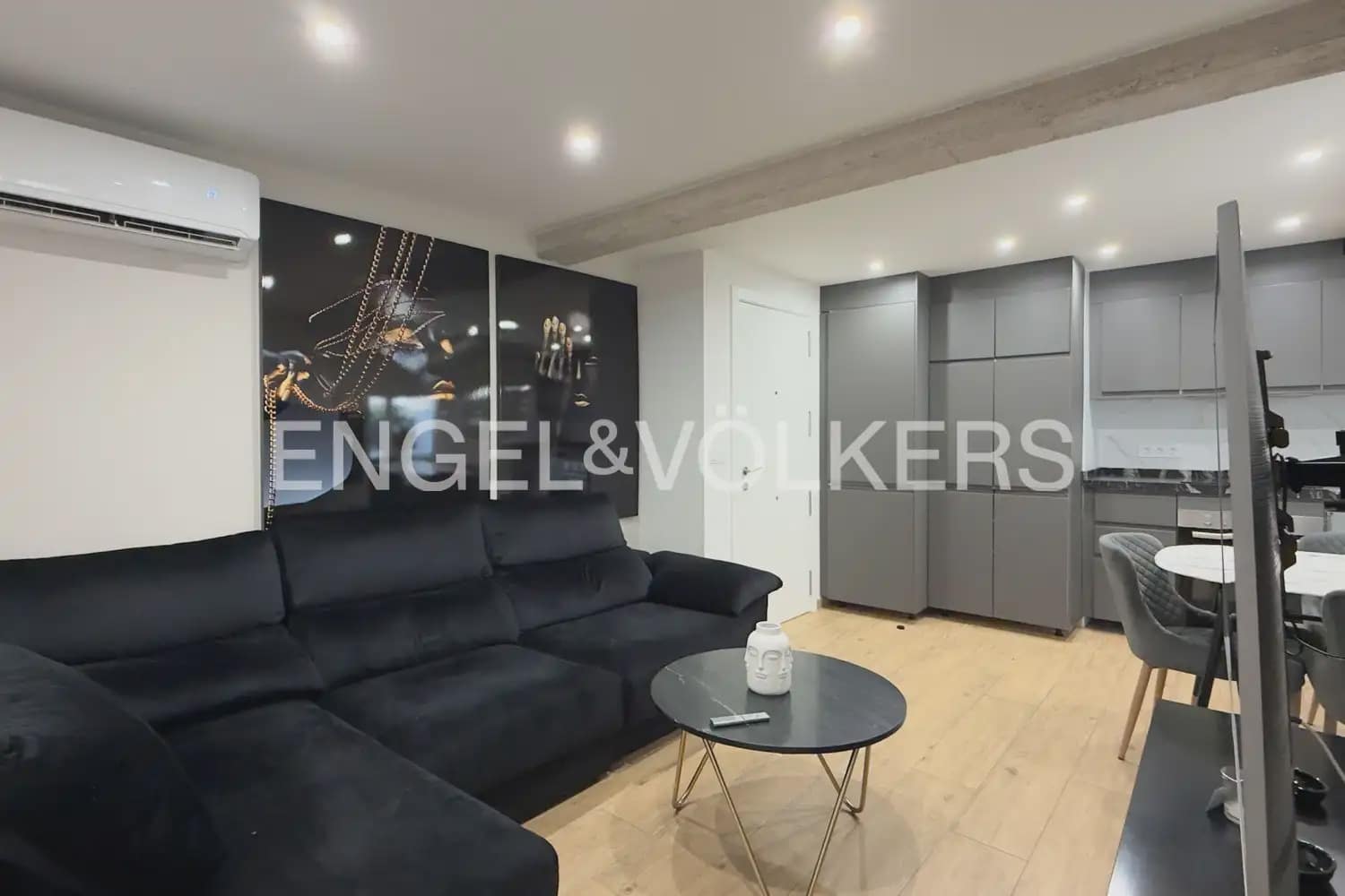 Appartement de 1 chambre à louer à Valence ville - 1 350 € (Ref: 9961246)