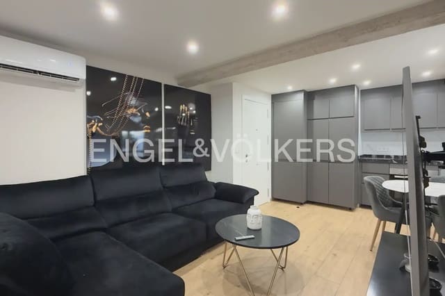1 sovrum Lägenhet att hyra i Ciutat Jardi, Valencia stad - 1 350 € (Ref: 9961246)