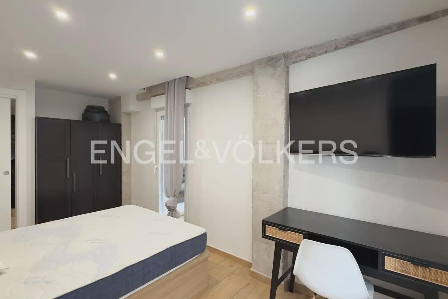 Appartement de 1 chambre à louer à Valence ville - 1 350 € (Ref: 9961246)