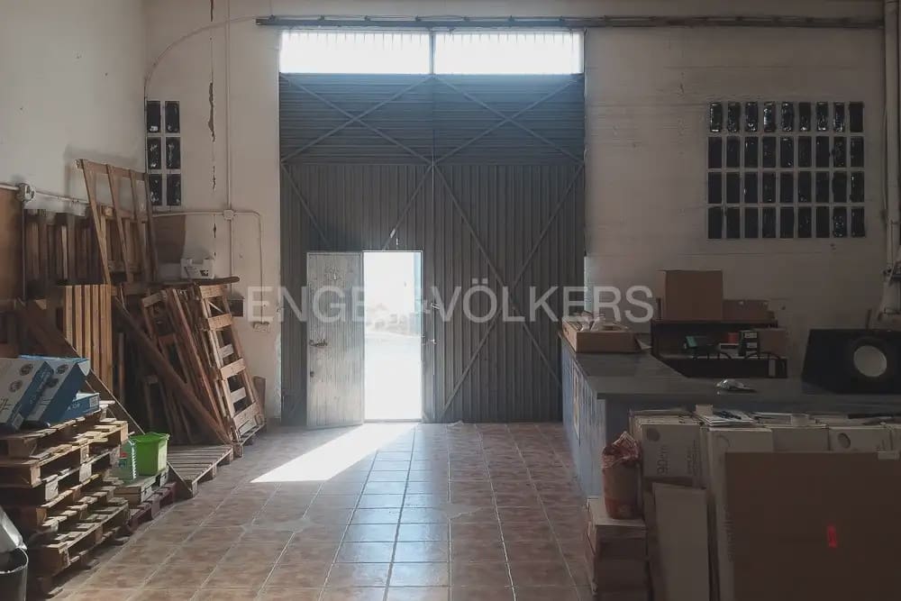 Local Commercial à vendre à Lliria - 150 000 € (Ref: 9961566)