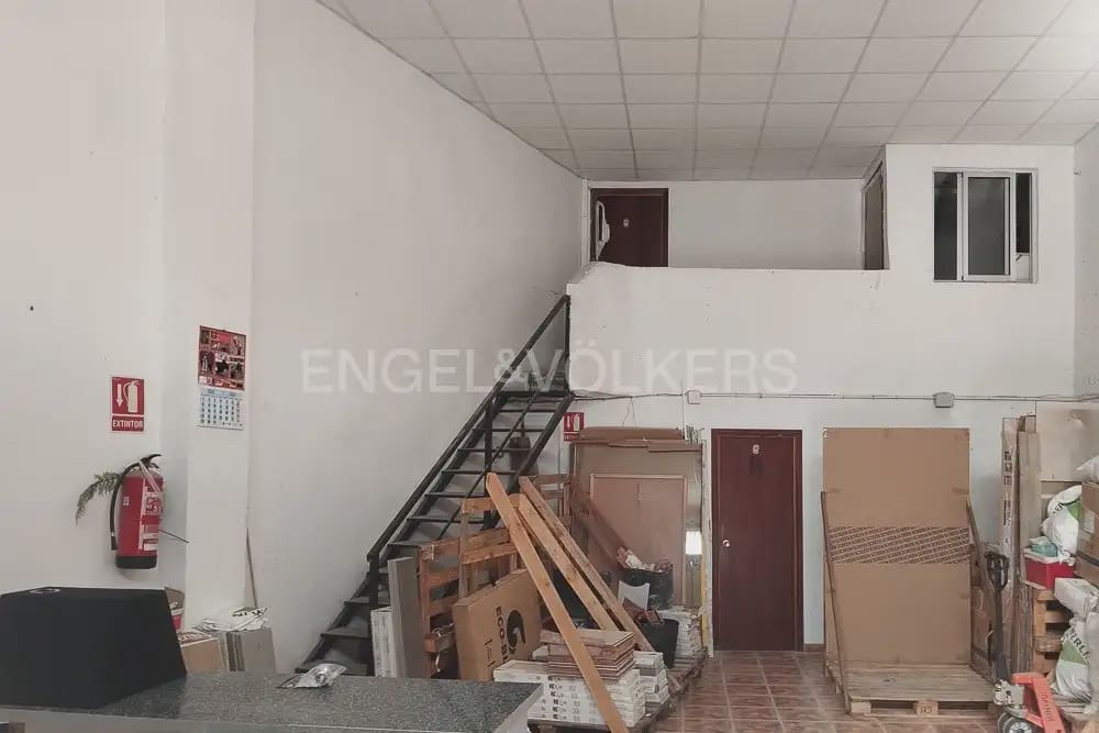 Local Commercial à vendre à Lliria - 150 000 € (Ref: 9961566)