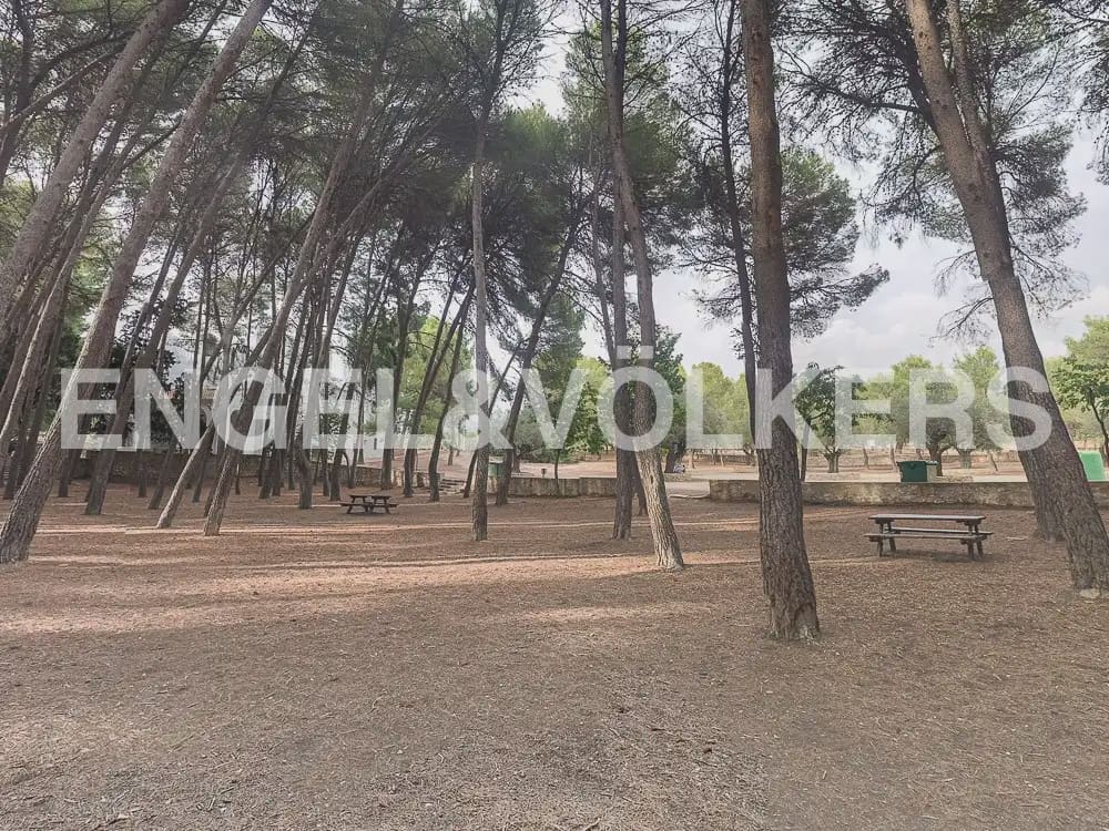 Local Commercial à vendre à Lliria - 150 000 € (Ref: 9961566)
