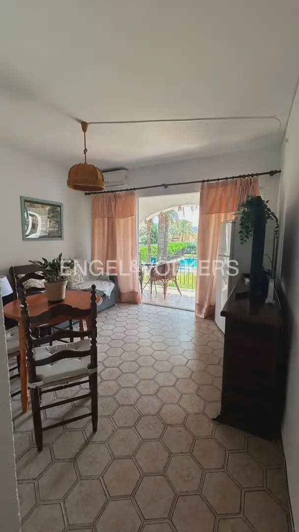 1 Zimmer Strandapartment zu vermieten in Denia mit Pool Garage - 800 € (Ref: 9961567)