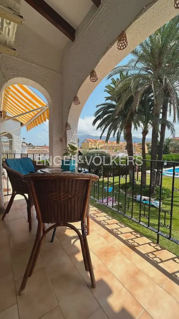 1 Zimmer Strandapartment zu vermieten in Denia mit Pool Garage - 800 € (Ref: 9961567)