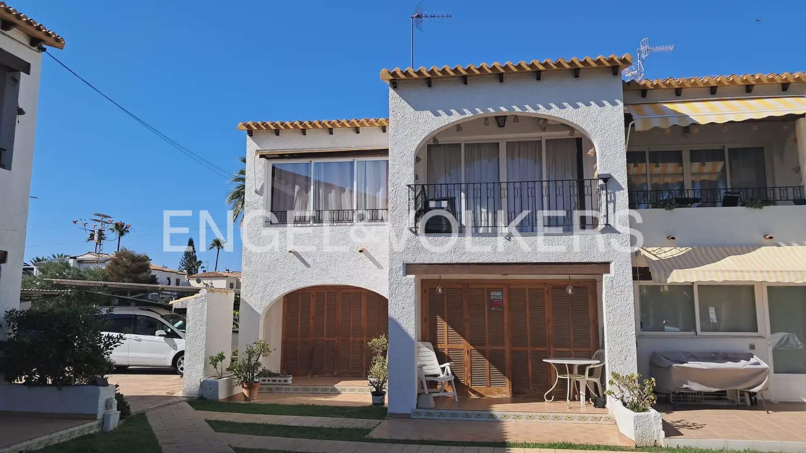 1 Zimmer Strandapartment zu vermieten in Denia mit Pool Garage - 800 € (Ref: 9961567)