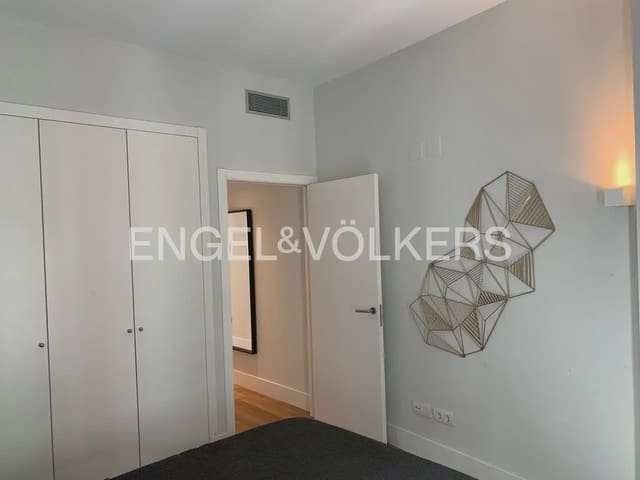 1 makuuhuone Asunto vuokrattavana paikassa La Roqueta, Valencia kaupunki mukana uima-altaan - 1 395 € (Ref: 9961754)