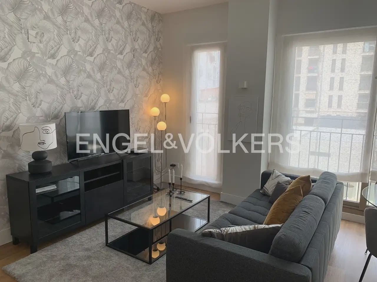 1 makuuhuone Asunto vuokrattavana paikassa Valencia kaupunki mukana uima-altaan - 1 395 € (Ref: 9961754)