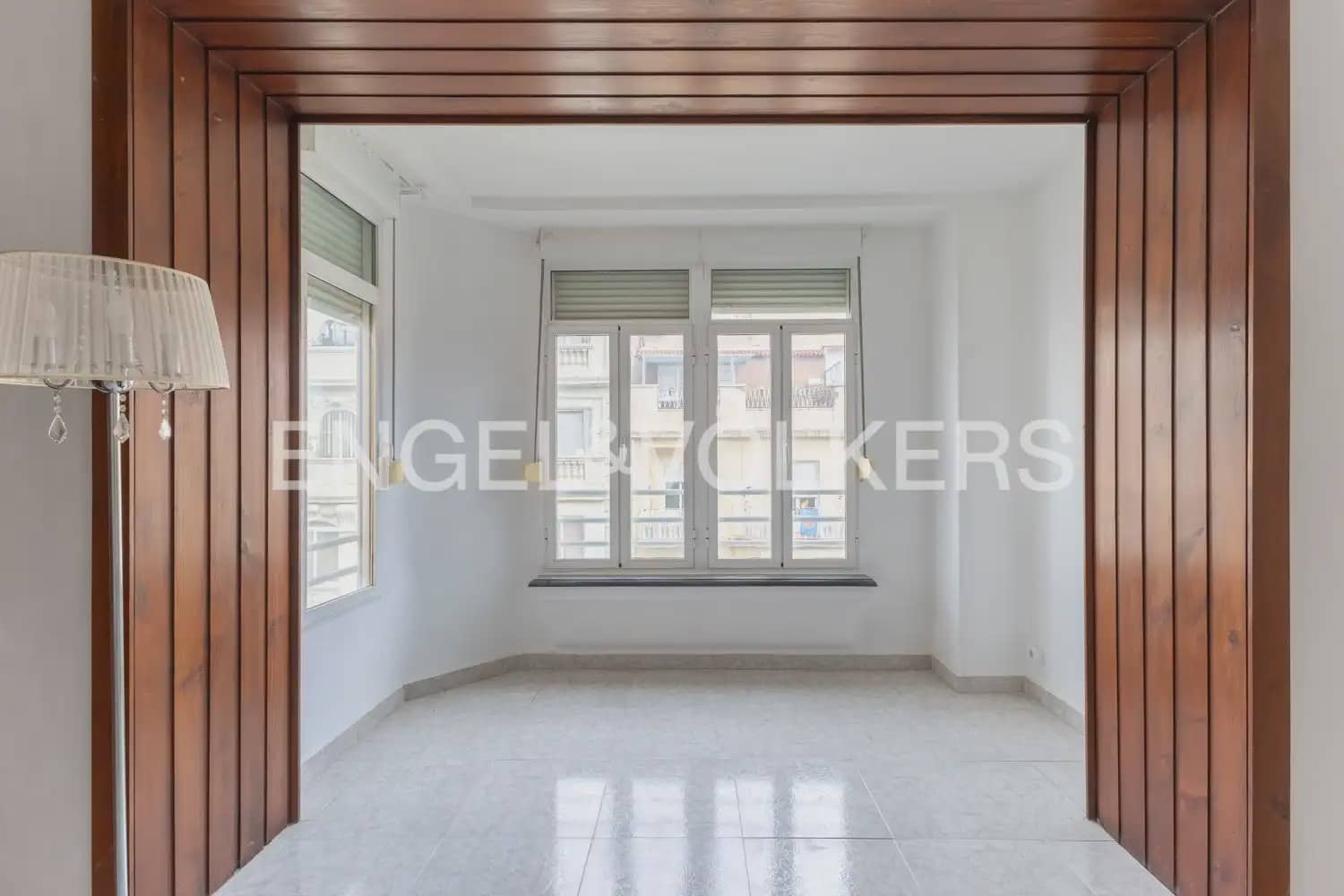 4 sovrum Lägenhet att hyra i Valencia stad med garage - 2 200 € (Ref: 9963418)
