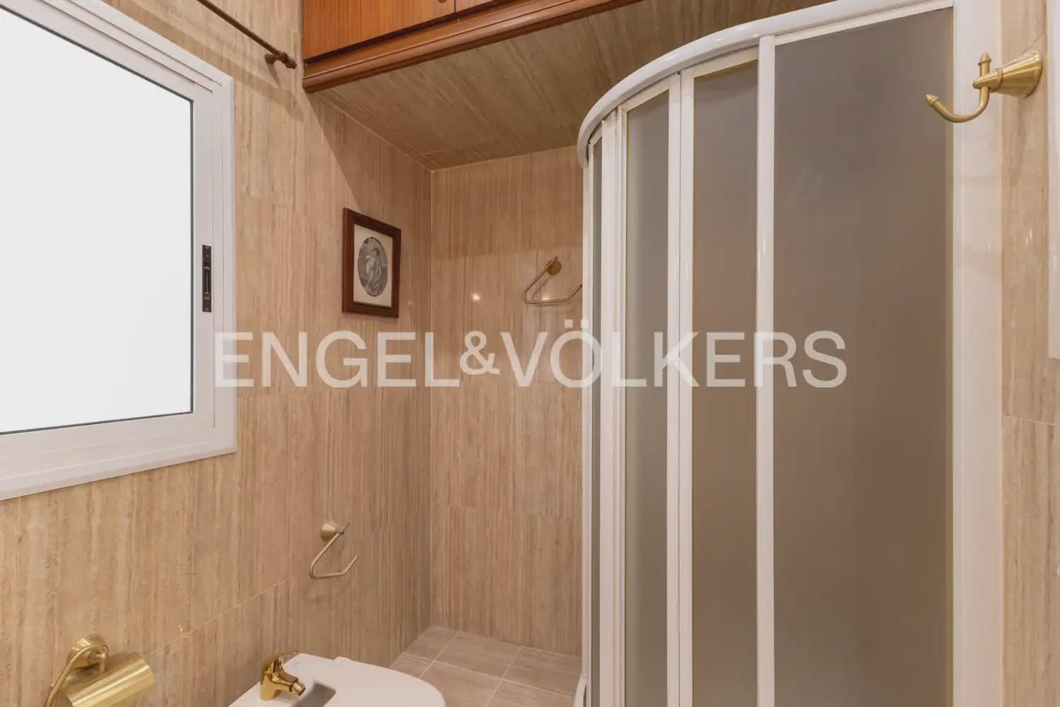 4 sovrum Lägenhet att hyra i Valencia stad med garage - 2 200 € (Ref: 9963418)