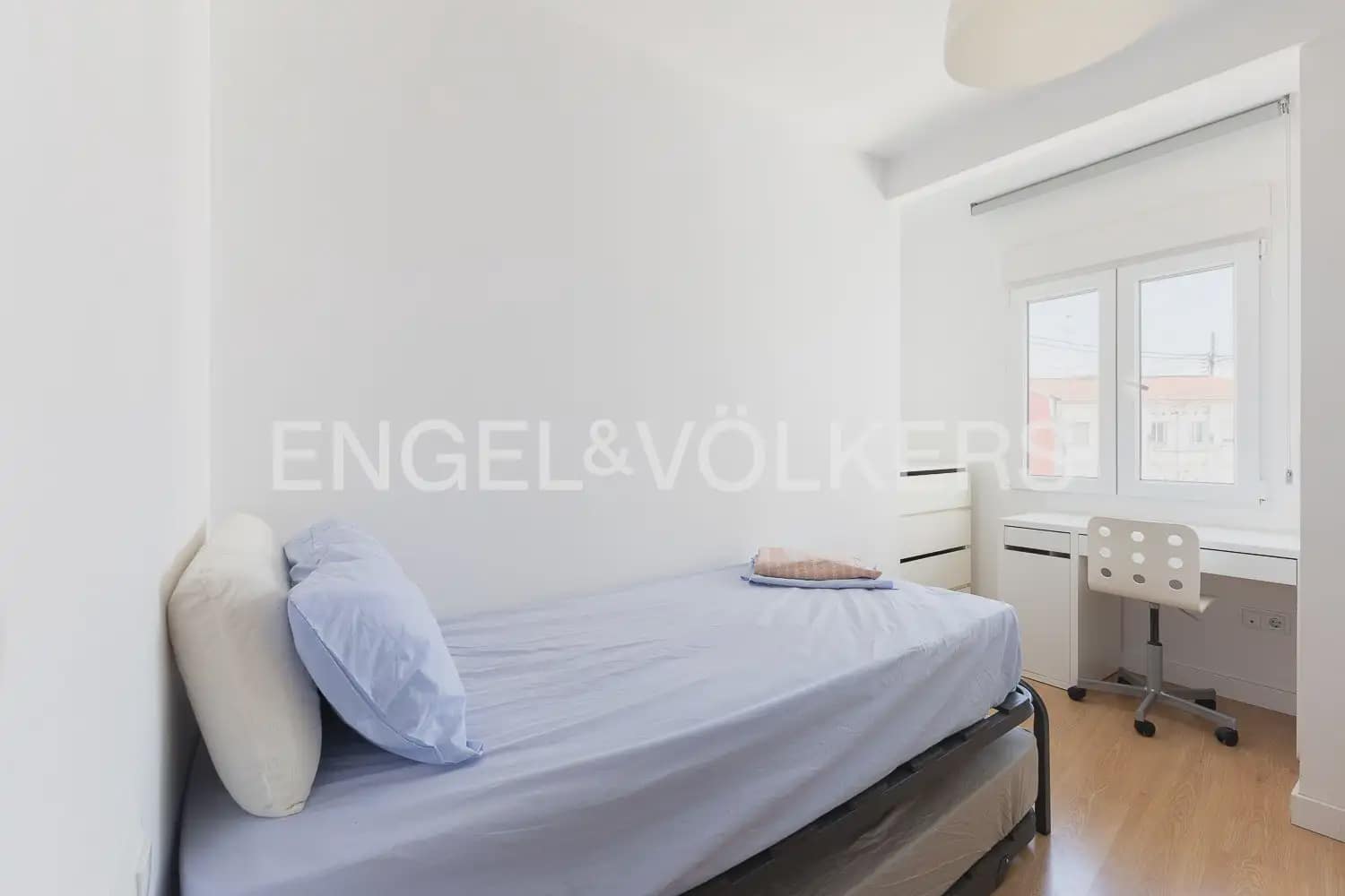 3 makuuhuone Asunto vuokrattavana paikassa Valencia kaupunki - 1 900 € (Ref: 9963419)