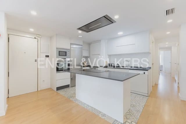 3 quarto Apartamento para arrendar em Arrancapins, Valência cidade - 1 900 € (Ref: 9963419)