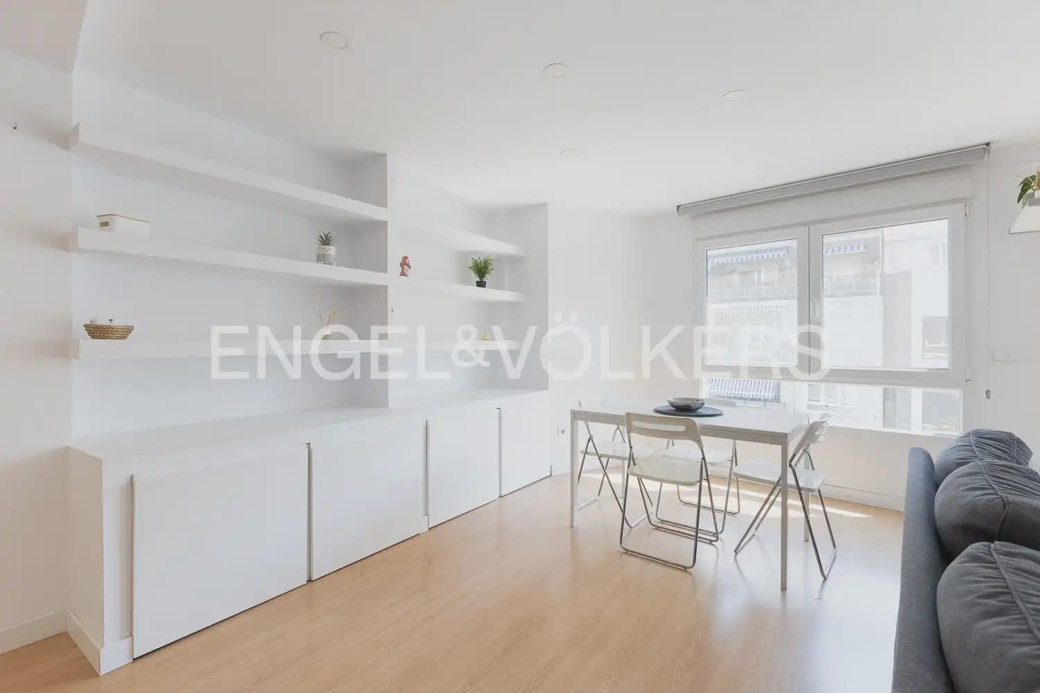 3 makuuhuone Asunto vuokrattavana paikassa Valencia kaupunki - 1 900 € (Ref: 9963419)
