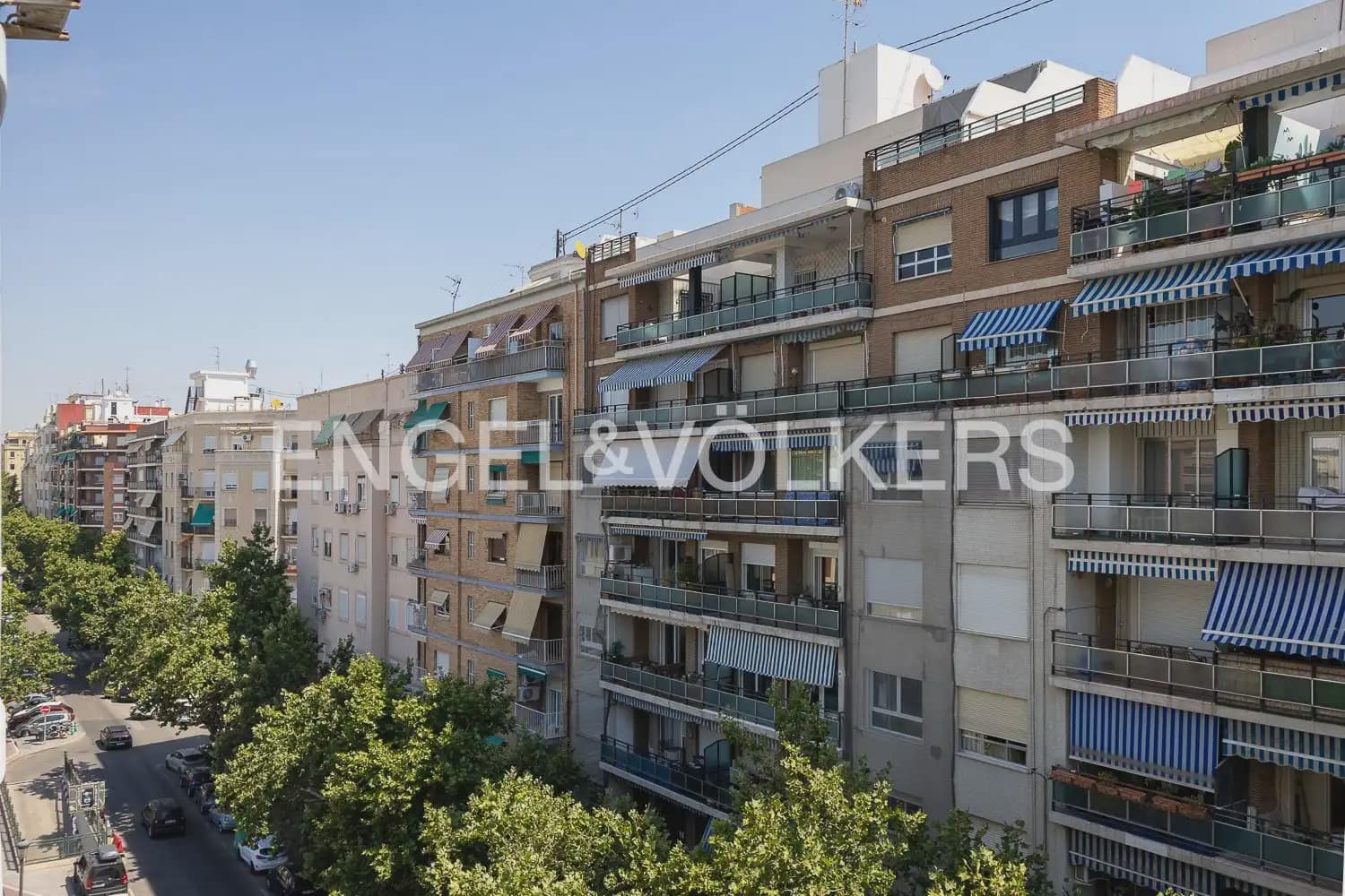 3 makuuhuone Asunto vuokrattavana paikassa Valencia kaupunki - 1 900 € (Ref: 9963419)