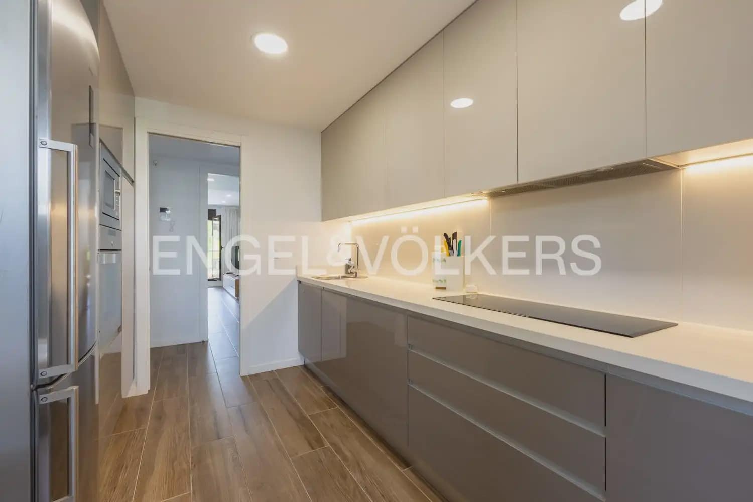 3 makuuhuone Asunto vuokrattavana paikassa Javea / Xabia mukana uima-altaan 
autotalli - 1 800 € (Ref: 9964085)