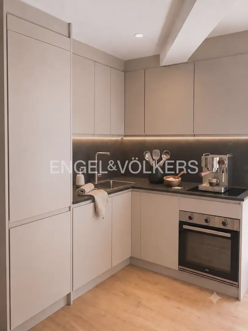 3 slaapkamer Flat te koop in Valencia stad - € 399.000 (Ref: 9964230)