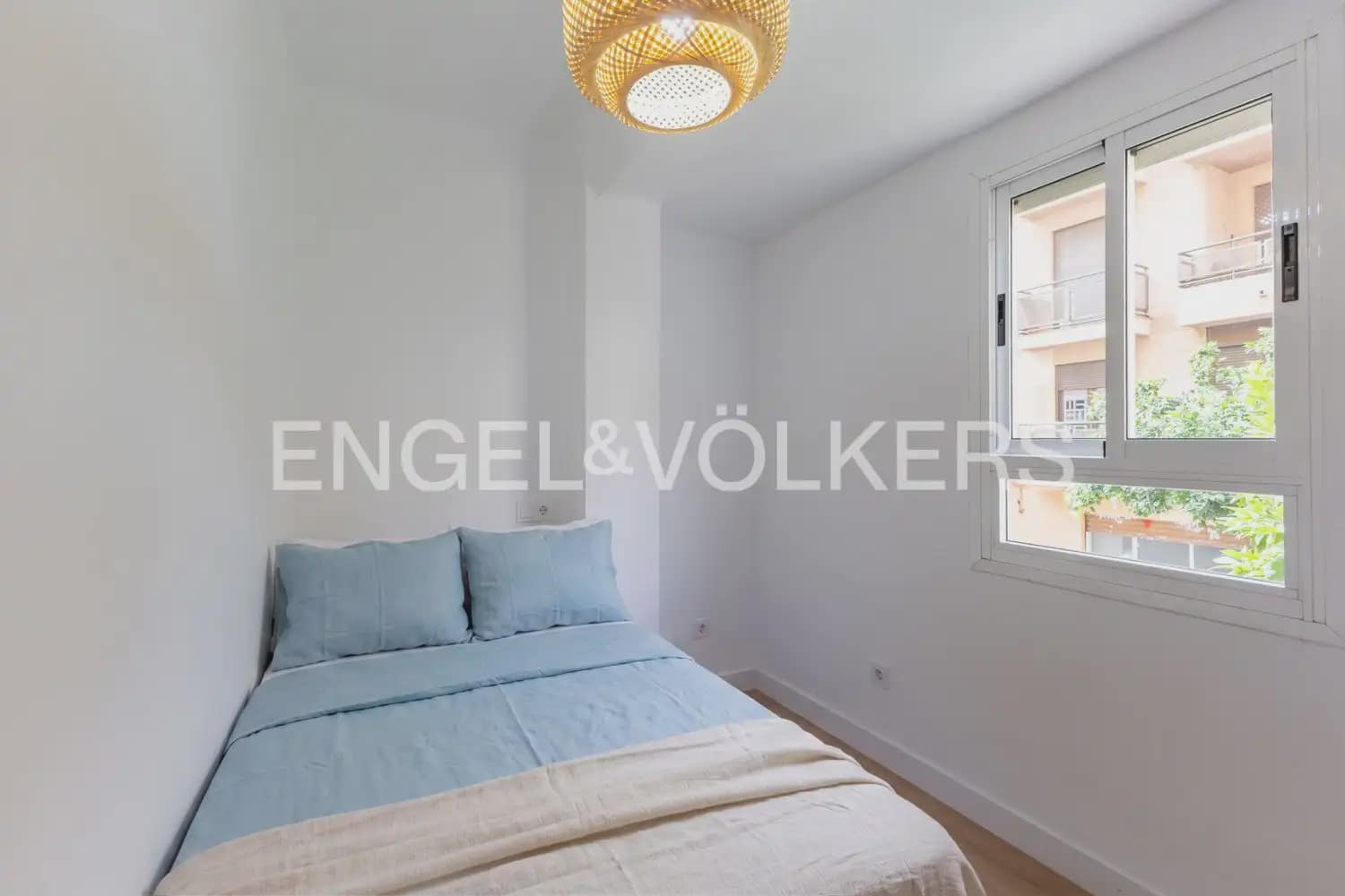 3 slaapkamer Flat te koop in Valencia stad - € 380.000 (Ref: 9964230)