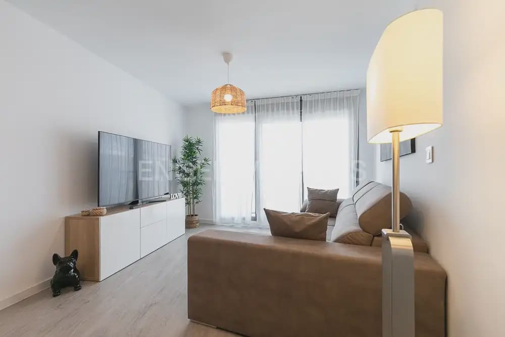 3 bedroom Flat for rent in Godella with pool garage - € 2,000 (Ref: 9964231)
