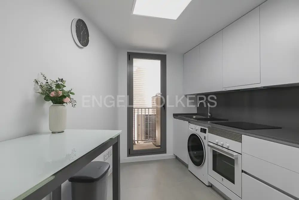 3 bedroom Flat for rent in Godella with pool garage - € 2,000 (Ref: 9964231)