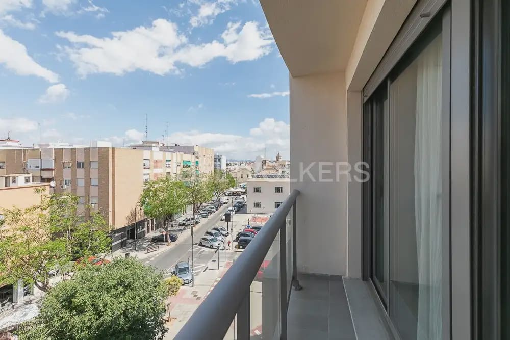 3 bedroom Flat for rent in Godella with pool garage - € 2,000 (Ref: 9964231)