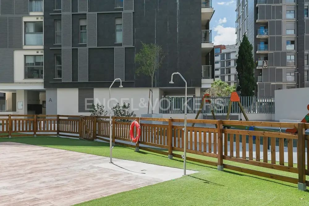 3 bedroom Flat for rent in Godella with pool garage - € 2,000 (Ref: 9964231)