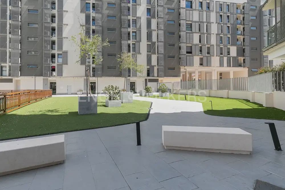 3 bedroom Flat for rent in Godella with pool garage - € 2,000 (Ref: 9964231)