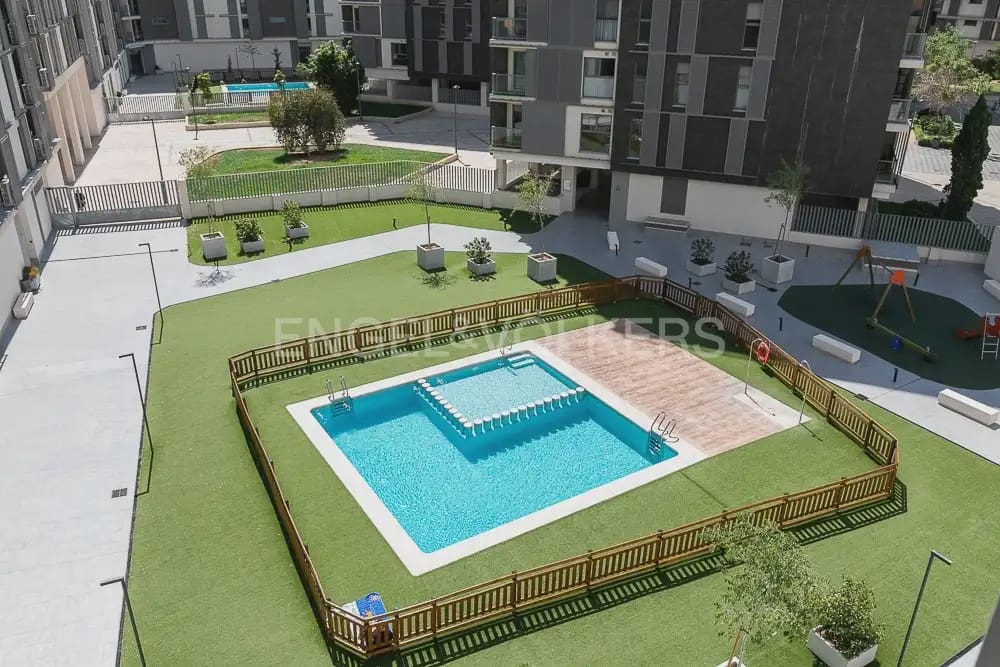 3 bedroom Flat for rent in Godella with pool garage - € 2,000 (Ref: 9964231)