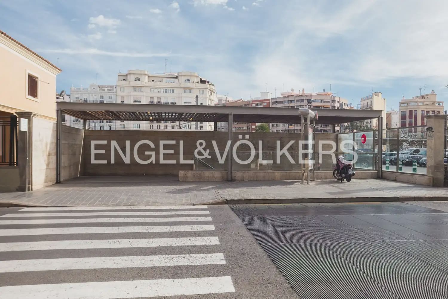 2 bedroom Flat for sale in Valencia city - € 455,000 (Ref: 9964383)