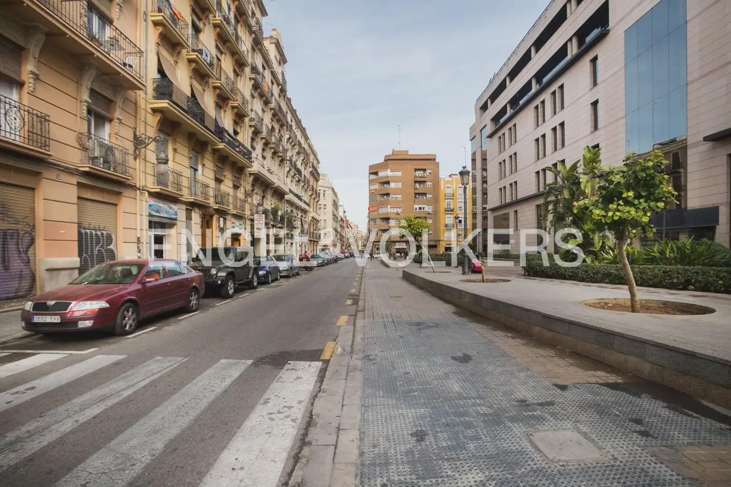 2 bedroom Flat for sale in Valencia city - € 455,000 (Ref: 9964383)