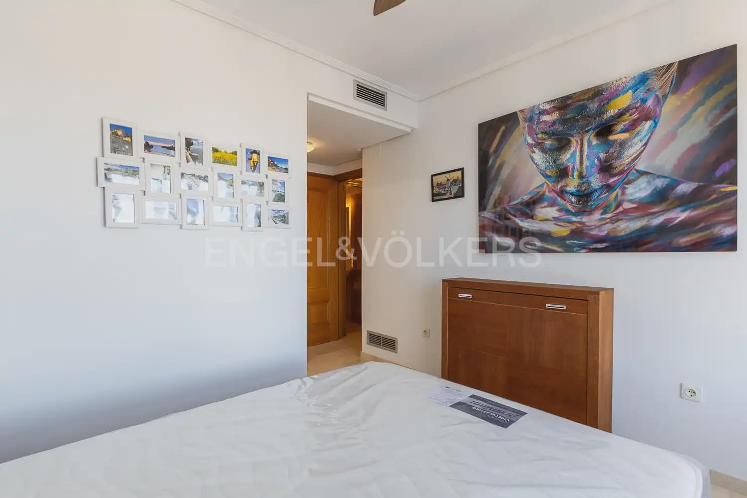 2 bedroom Flat for rent in Valencia city with pool garage - € 1,600 (Ref: 9964384)