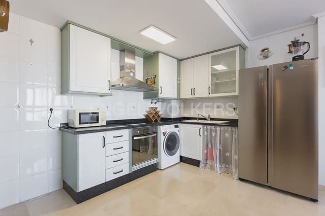 2 soveværelse Lejlighed til leje i Sant Pau, Valencia by med swimmingpool garage - € 1.600 (Ref: 9964384)