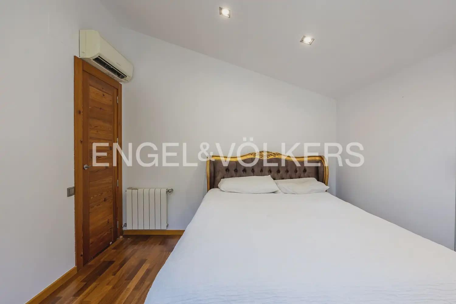 6 slaapkamer Villa te koop in Denia met zwembad garage - € 1.350.000 (Ref: 9964481)