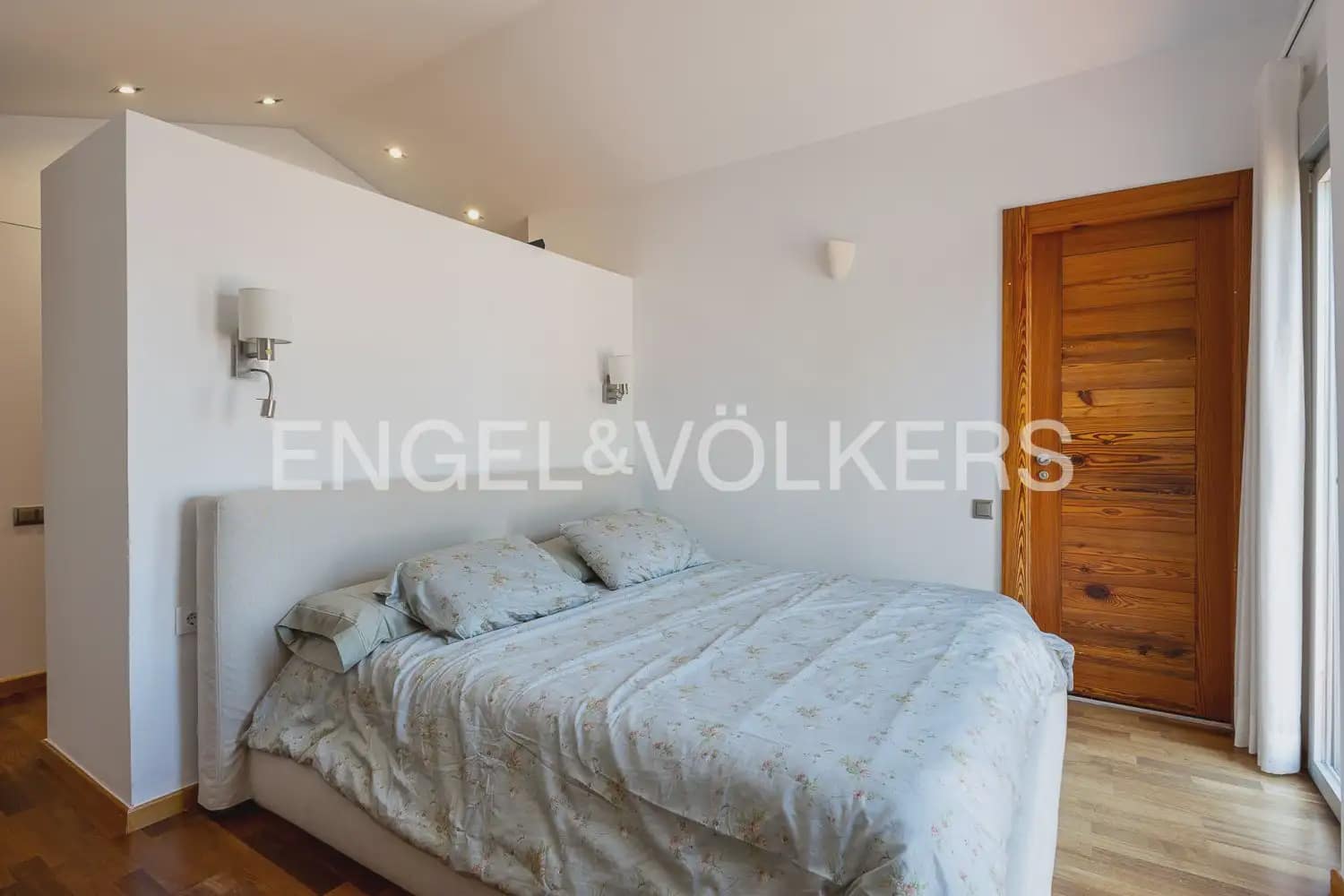 6 slaapkamer Villa te koop in Denia met zwembad garage - € 1.350.000 (Ref: 9964481)