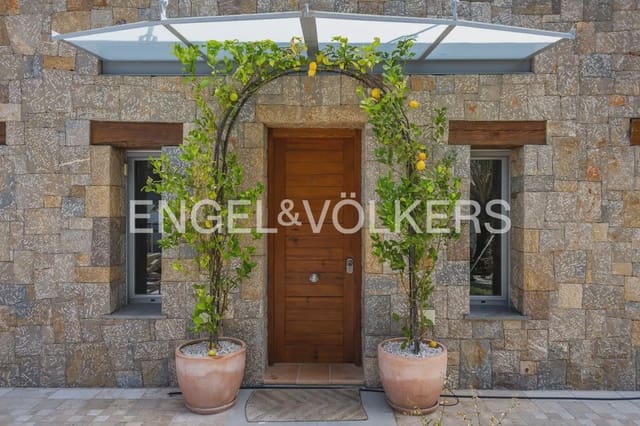 6 slaapkamer Villa te koop in El Montgó, Dénia met zwembad garage - € 1.350.000 (Ref: 9964481)