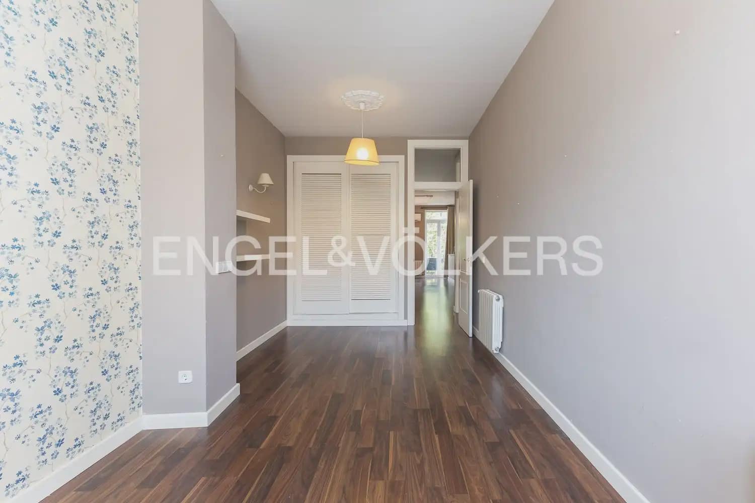 2 makuuhuone Asunto vuokrattavana paikassa Valencia kaupunki - 2 000 € (Ref: 9964483)