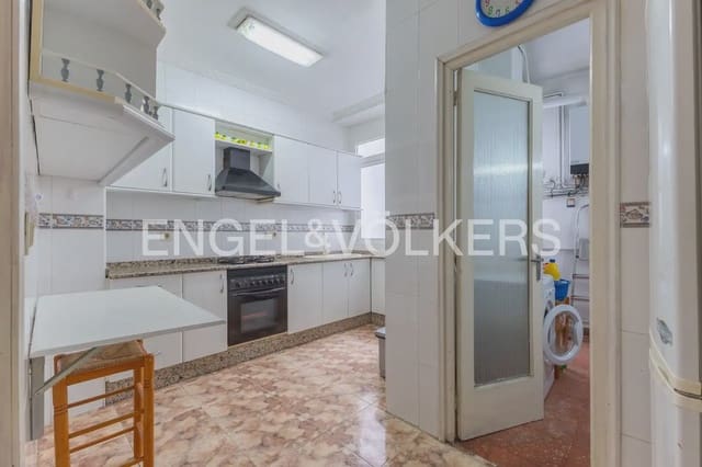 4 soveværelse Lejlighed til salg i El Mercat, Valencia by - € 595.000 (Ref: 9964484)