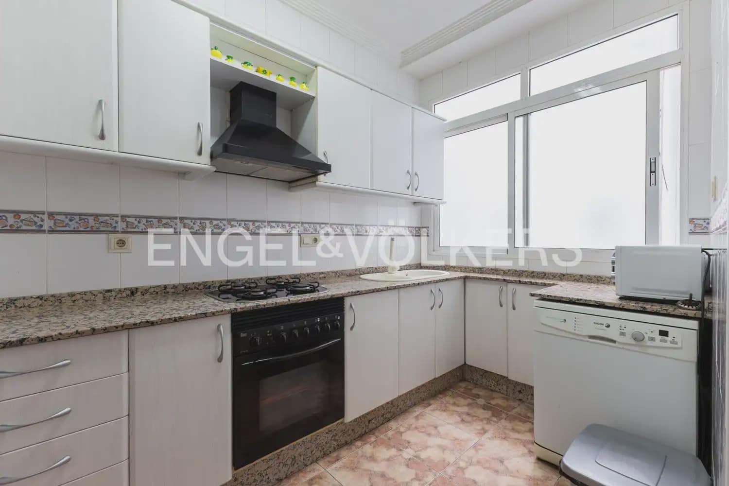 4 soveværelse Lejlighed til salg i Valencia by - € 595.000 (Ref: 9964484)