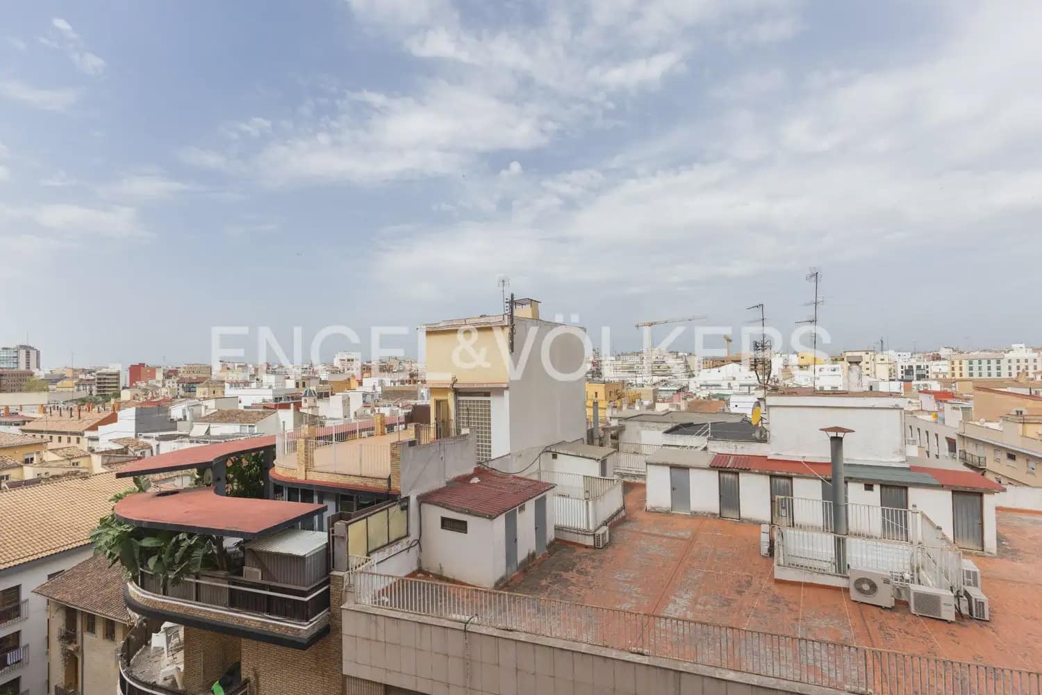 4 soveværelse Lejlighed til salg i Valencia by - € 595.000 (Ref: 9964484)